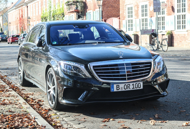 Mercedes-Benz S 63 AMG V222