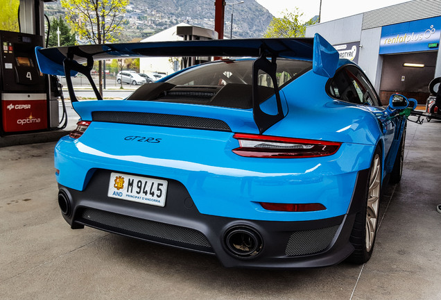 Porsche 991 GT2 RS Weissach Package