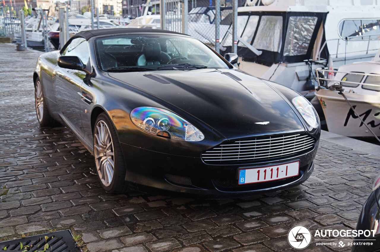 Aston Martin DB9 Volante