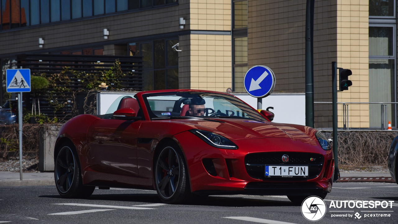 Jaguar F-TYPE S V8 Convertible