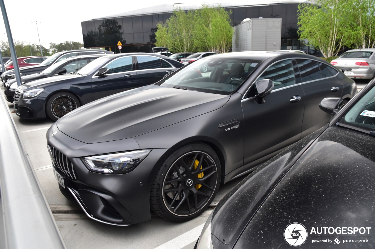 Mercedes-AMG GT 63 S X290