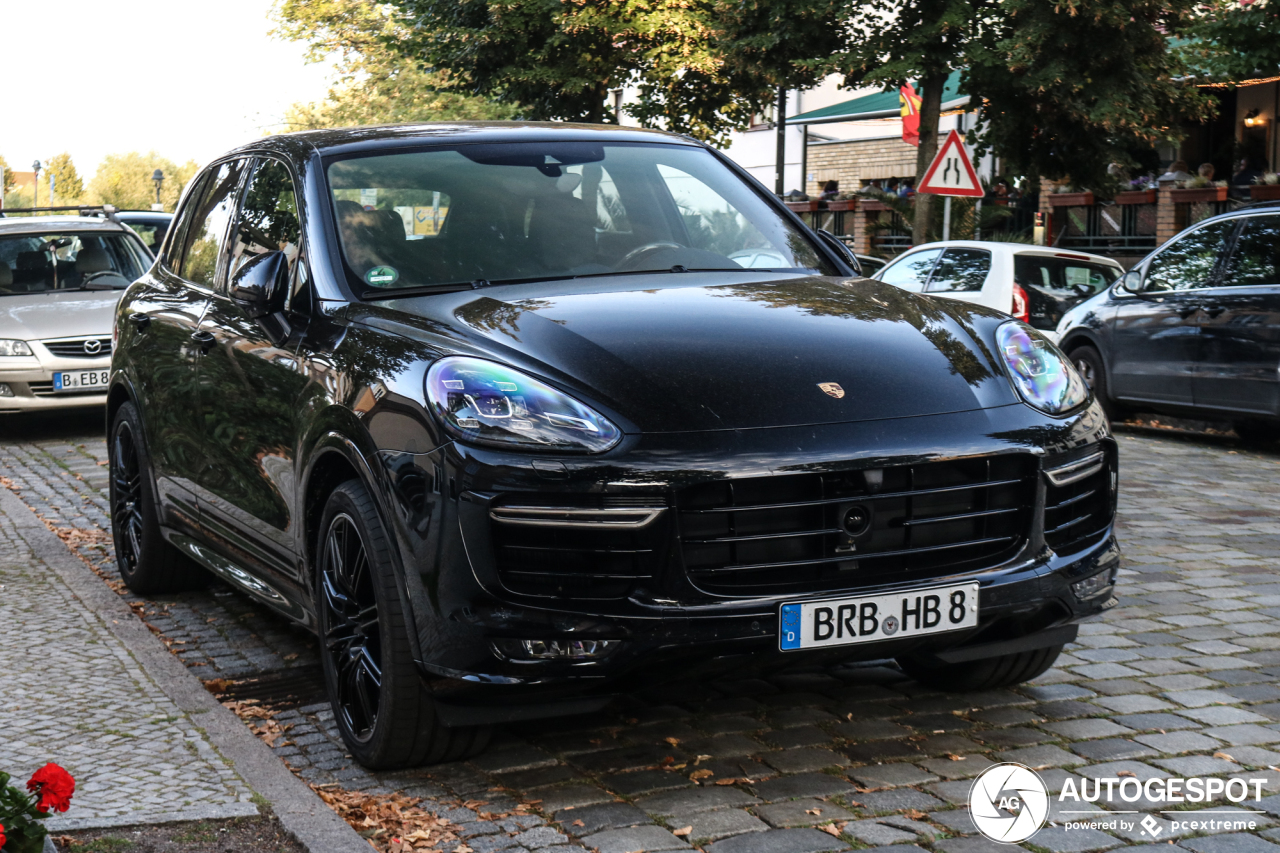 Porsche 958 Cayenne Turbo S MkII