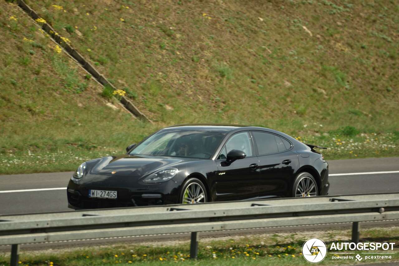 Porsche 971 Panamera Turbo S E-Hybrid