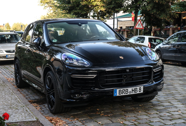 Porsche 958 Cayenne Turbo S MkII