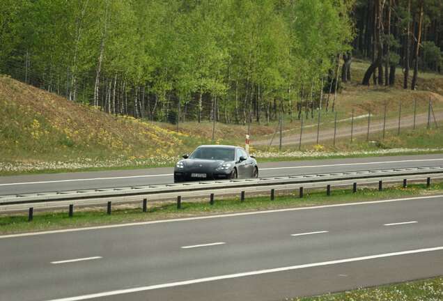 Porsche 971 Panamera Turbo