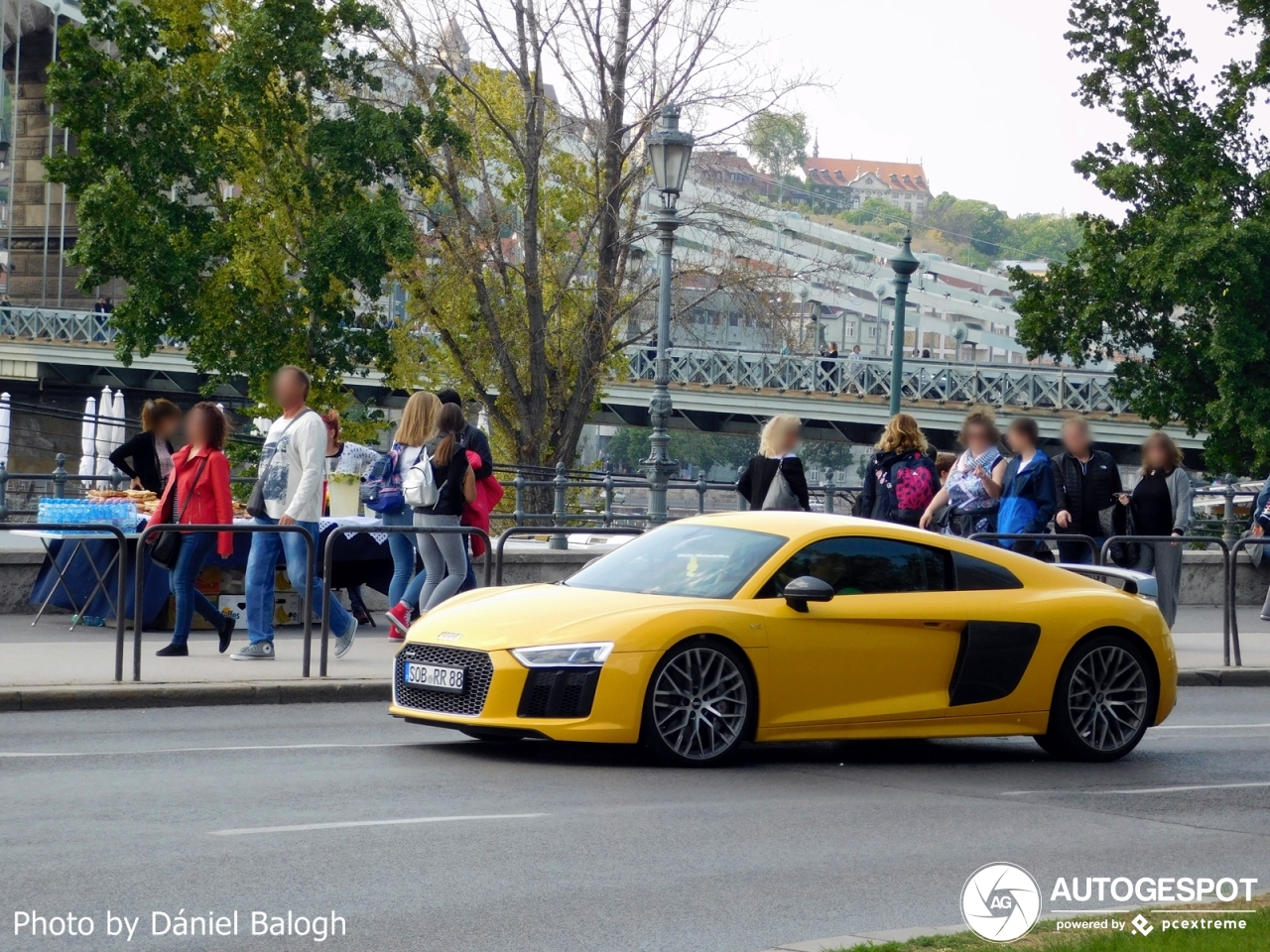 Audi R8 V10 Plus 2015