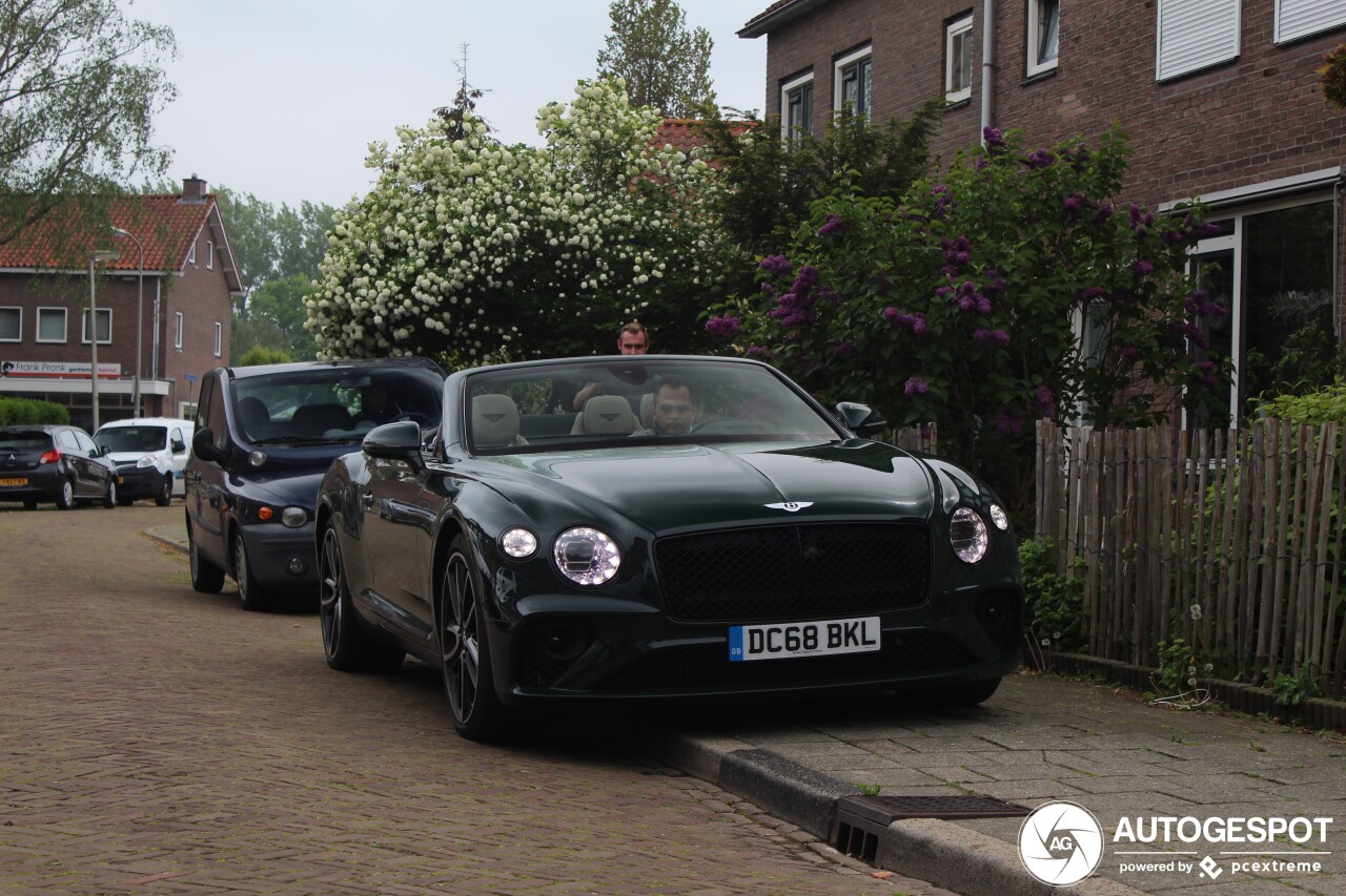 Bentley Continental GTC 2019