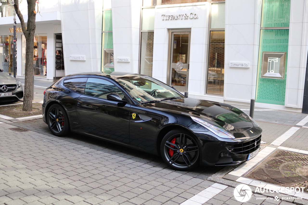 Ferrari FF