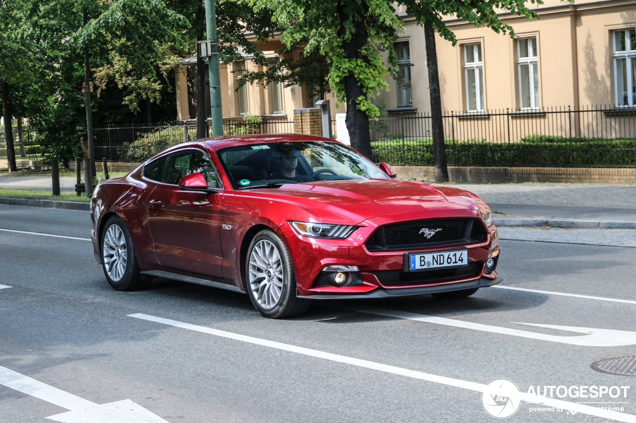 Ford Mustang GT 2015