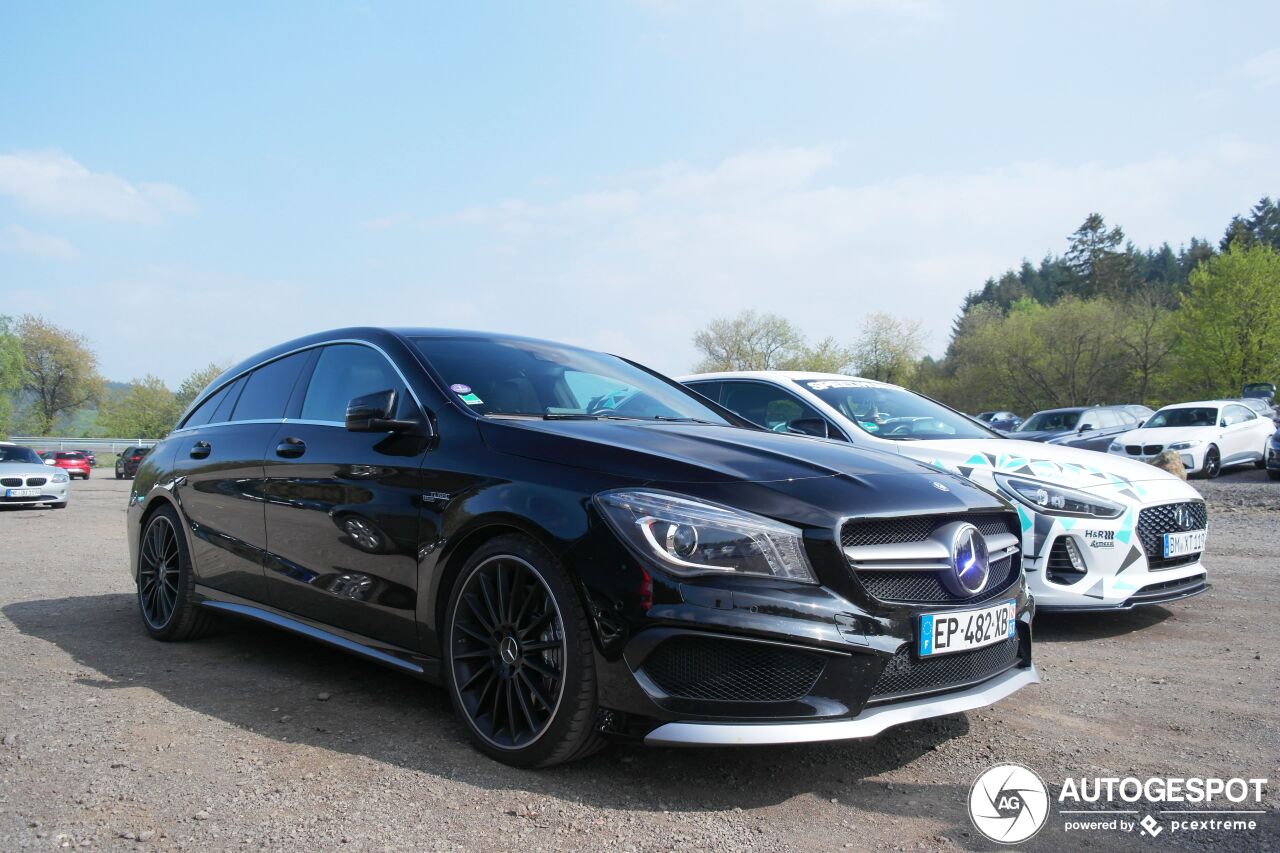 Mercedes-AMG CLA 45 Shooting Brake X117