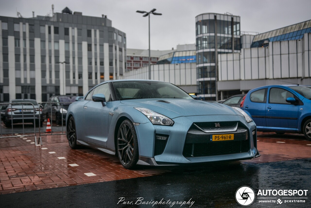 Nissan GT-R 2017