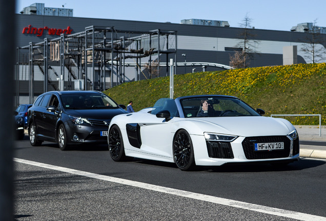 Audi R8 V10 Spyder 2016