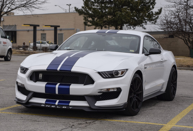 Ford Mustang Shelby GT350 2015