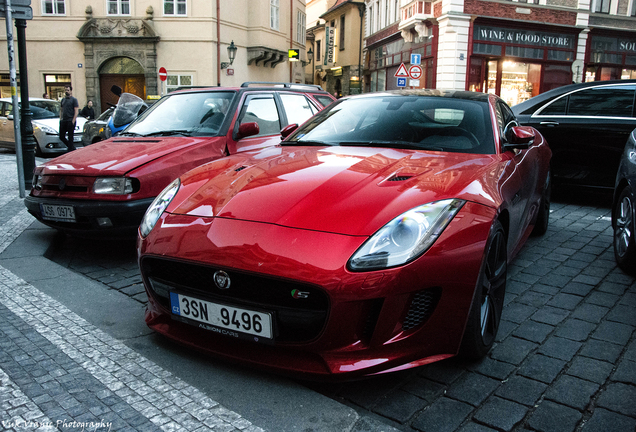 Jaguar F-TYPE S AWD Coupé