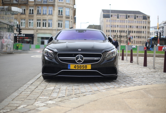 Mercedes-AMG S 63 Coupé C217