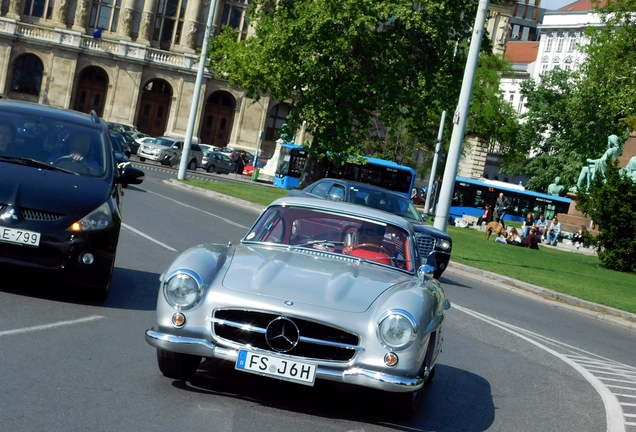 Mercedes-Benz 300SL Gullwing