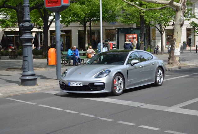 Porsche 971 Panamera GTS MkI