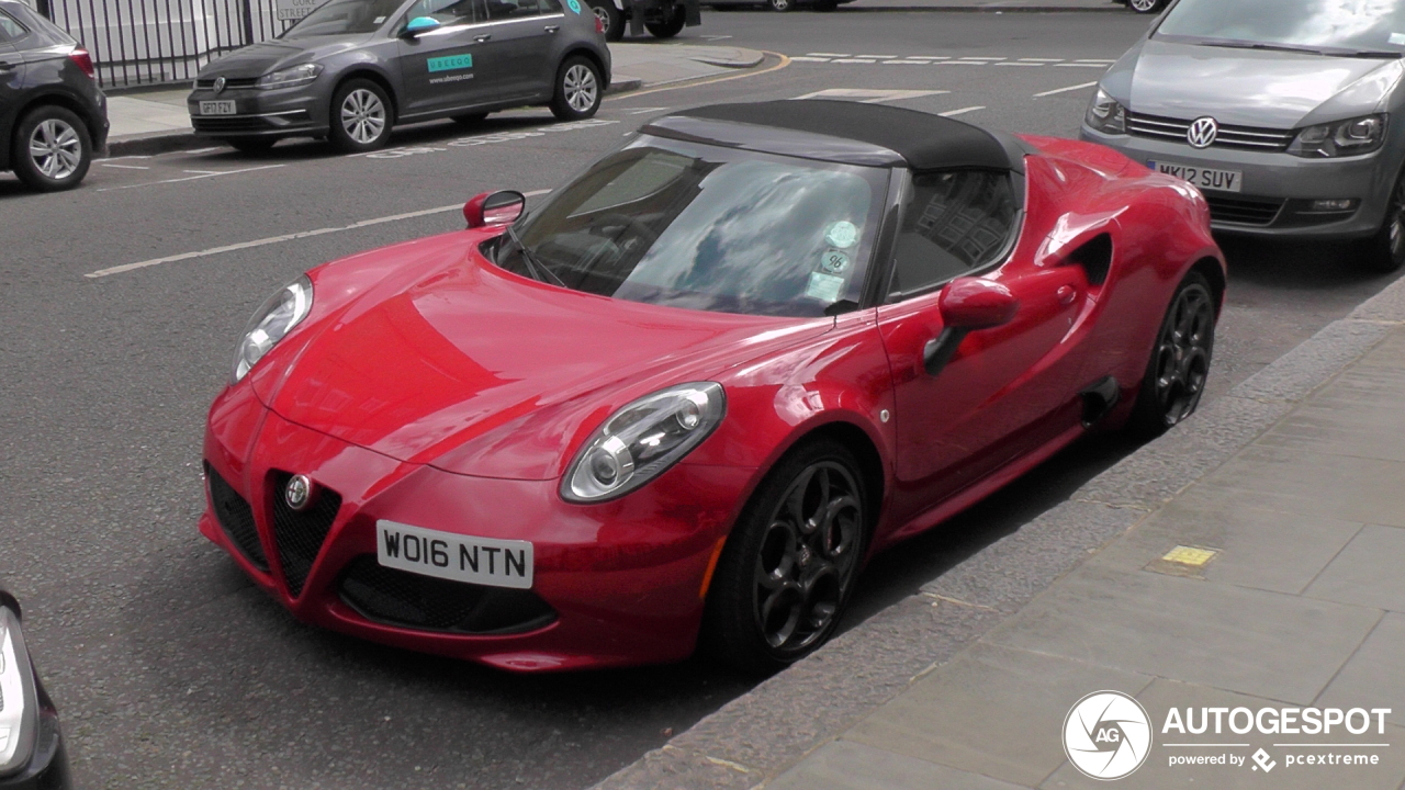 Alfa Romeo 4C Spider