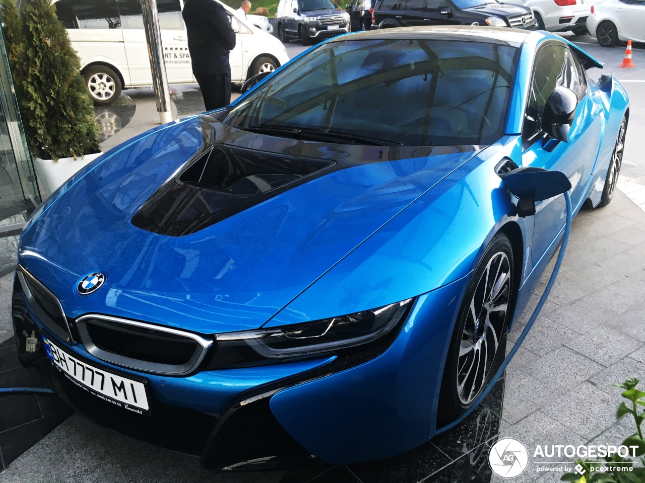 BMW i8