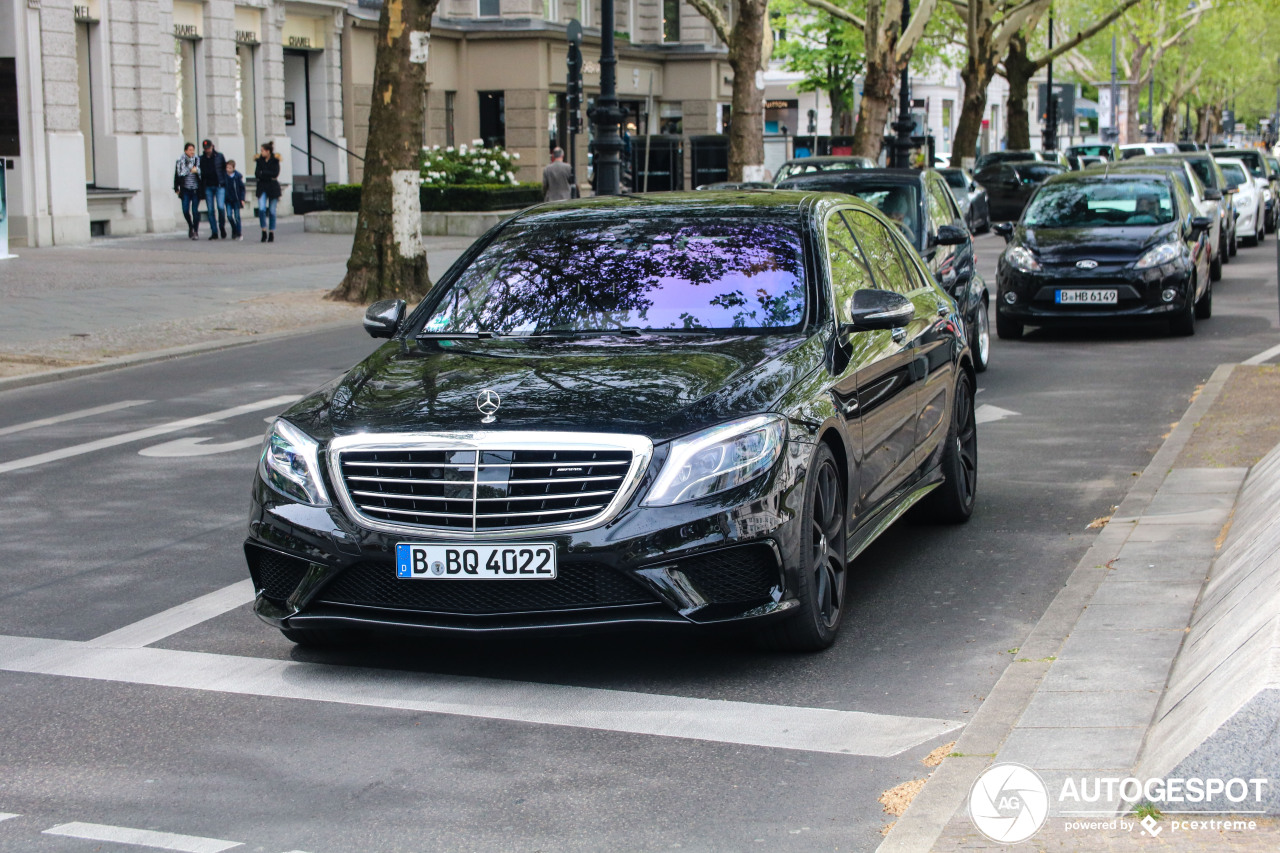 Mercedes-AMG S 63 V222