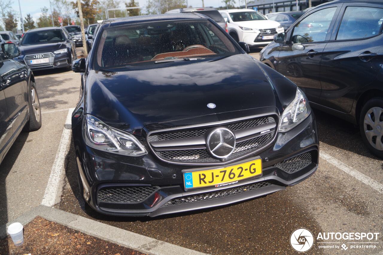 Mercedes-Benz Brabus E B63-650 Biturbo W212 2013