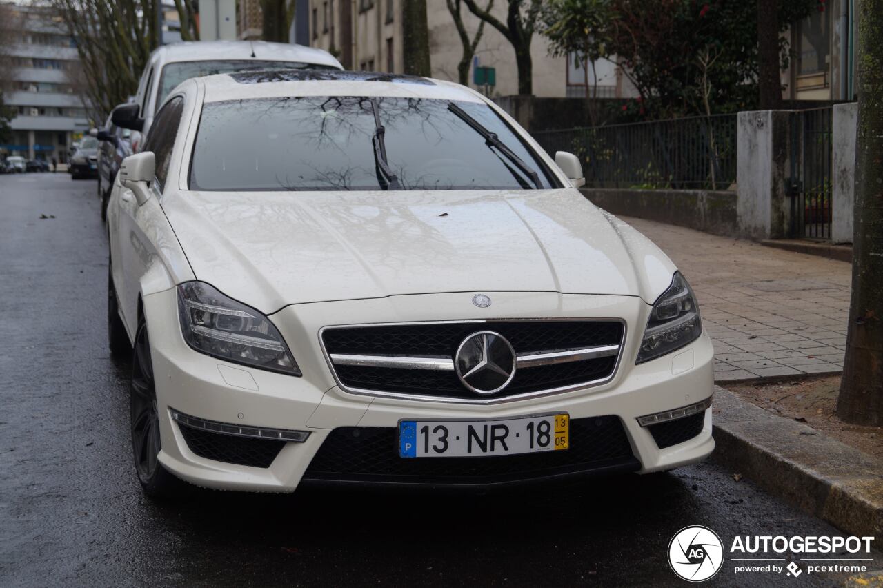 Mercedes-Benz CLS 63 AMG X218 Shooting Brake