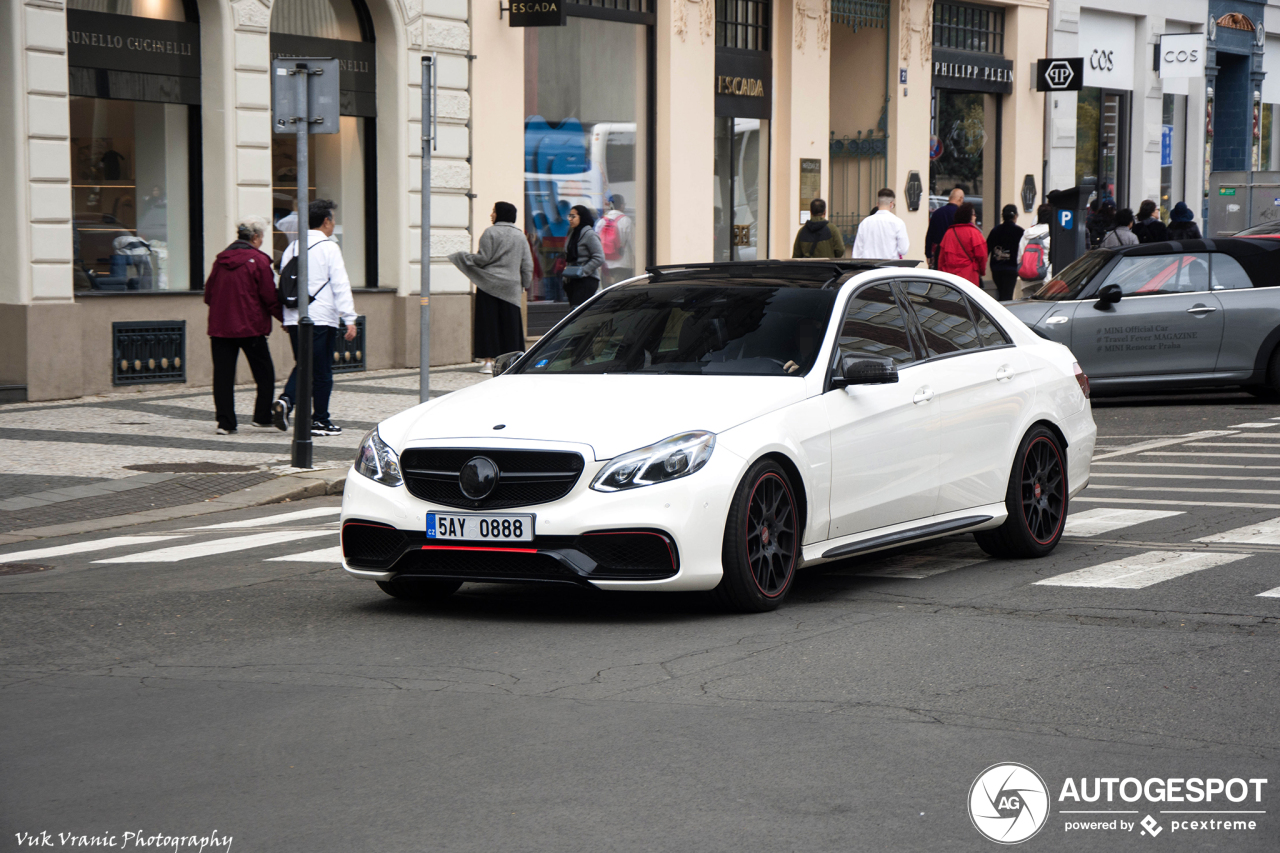 Mercedes-Benz E 63 AMG S W212