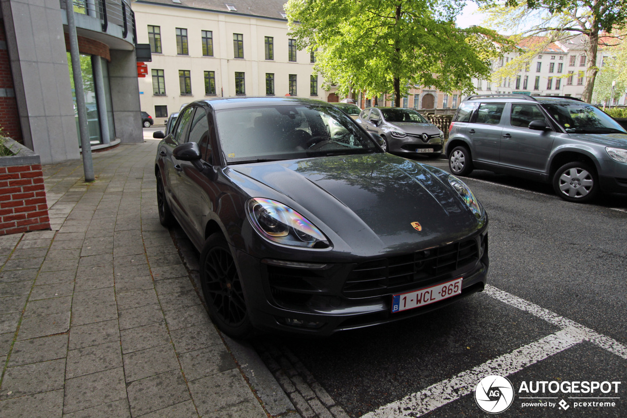 Porsche 95B Macan GTS