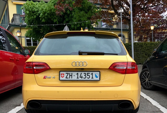 Audi RS4 Avant B8