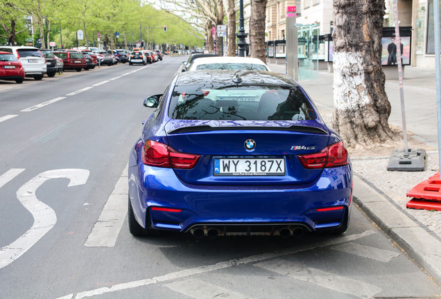 BMW M4 F82 CS