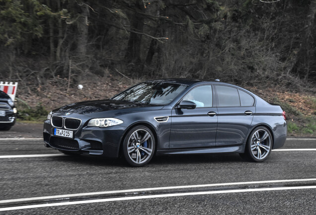 BMW M5 F10 2011