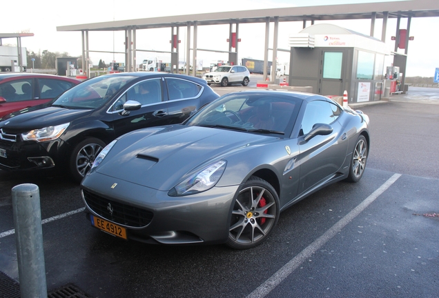 Ferrari California