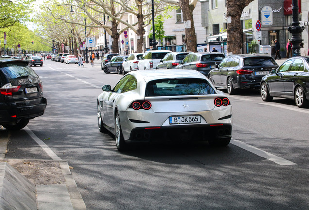 Ferrari GTC4Lusso