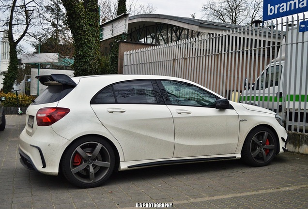 Mercedes-AMG A 45 W176 2015