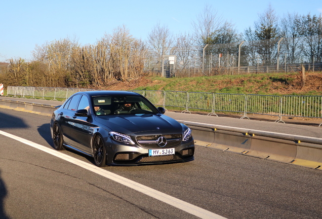 Mercedes-AMG Renntech C 63 S W205