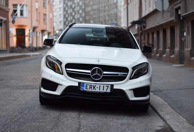 Mercedes-Benz GLA 45 AMG X156