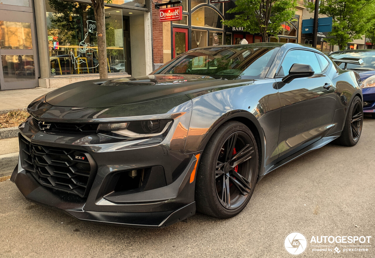 Chevrolet Camaro ZL1 1LE 2017