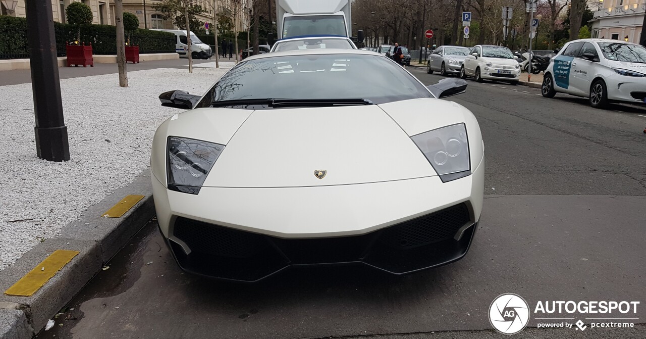 Lamborghini Murciélago LP670-4 SuperVeloce