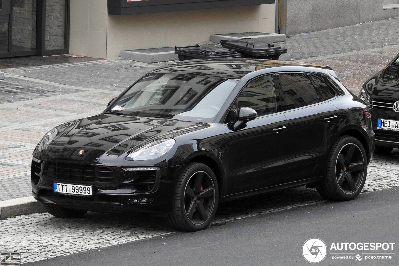 Porsche 95B Macan GTS