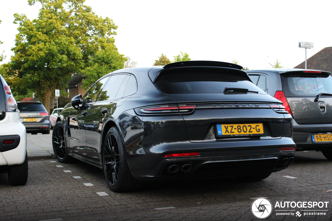 Porsche 971 Panamera Turbo S E-Hybrid Sport Turismo