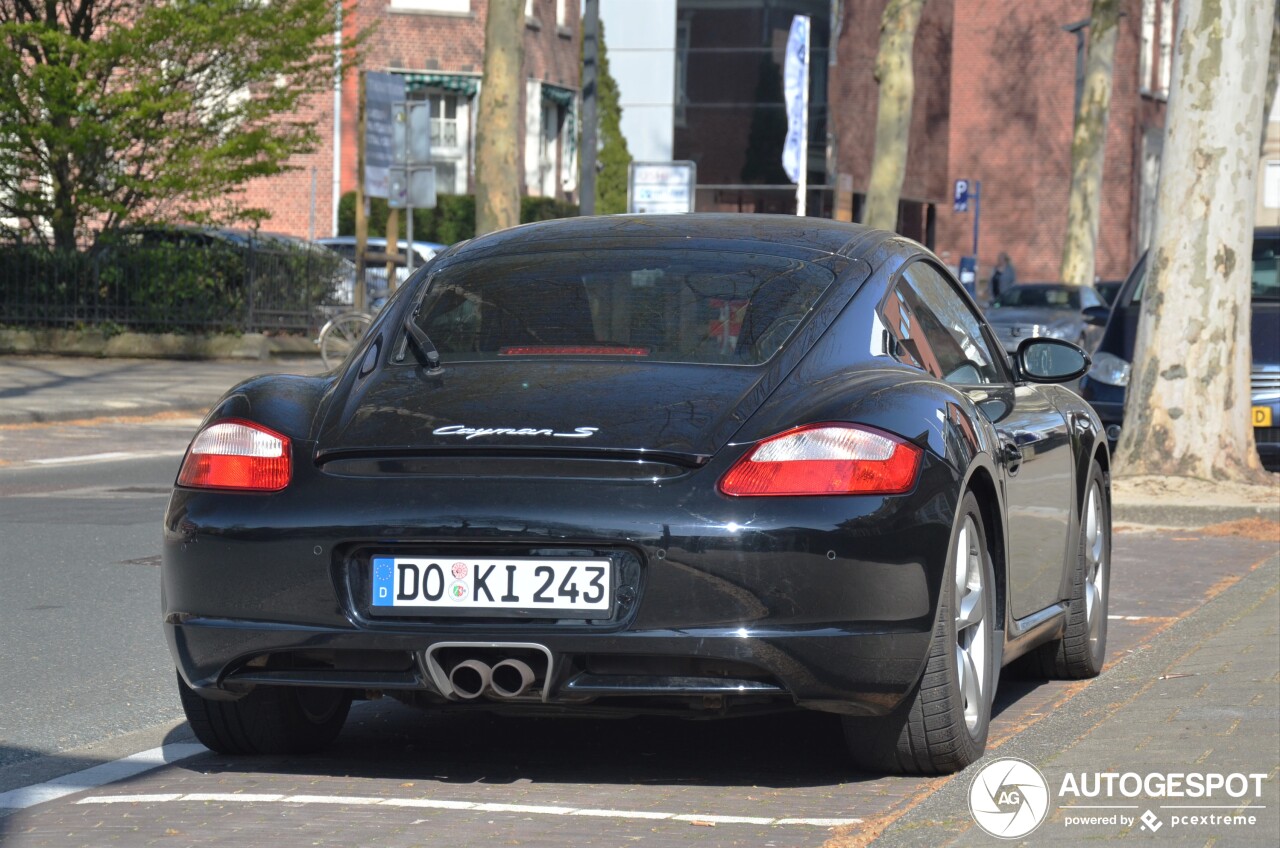 Porsche 987 Cayman S