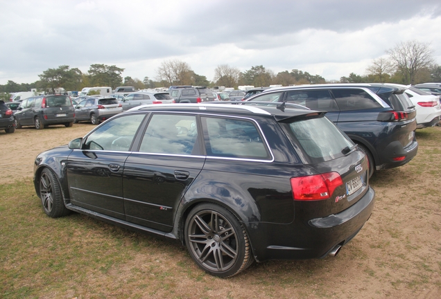 Audi RS4 Avant B7