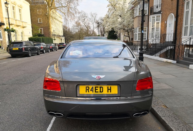 Bentley Flying Spur V8