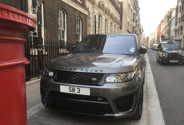 Land Rover Range Rover Sport SVR