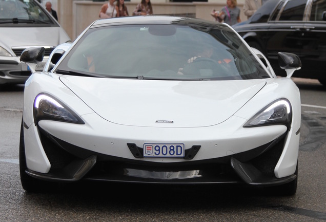 McLaren 570GT