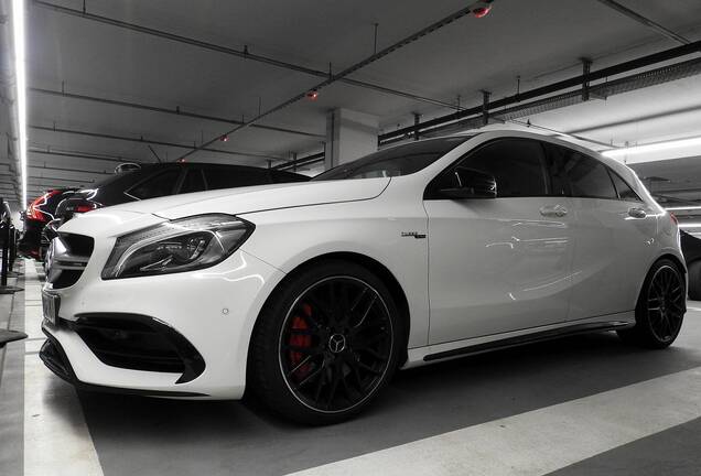 Mercedes-AMG A 45 W176 2015