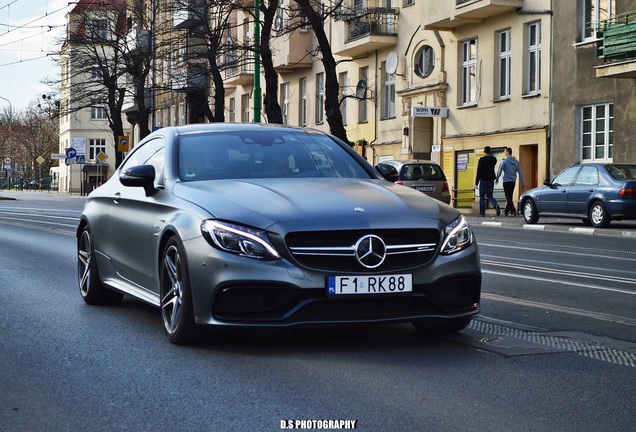 Mercedes-AMG C 63 S Coupé C205