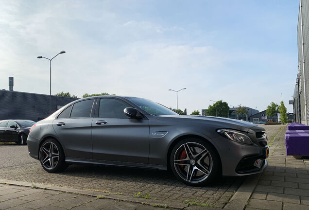 Mercedes-AMG C 63 S W205