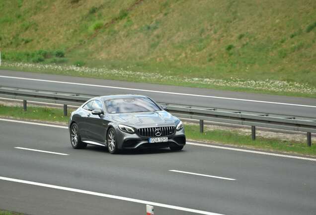 Mercedes-AMG S 63 Coupé C217