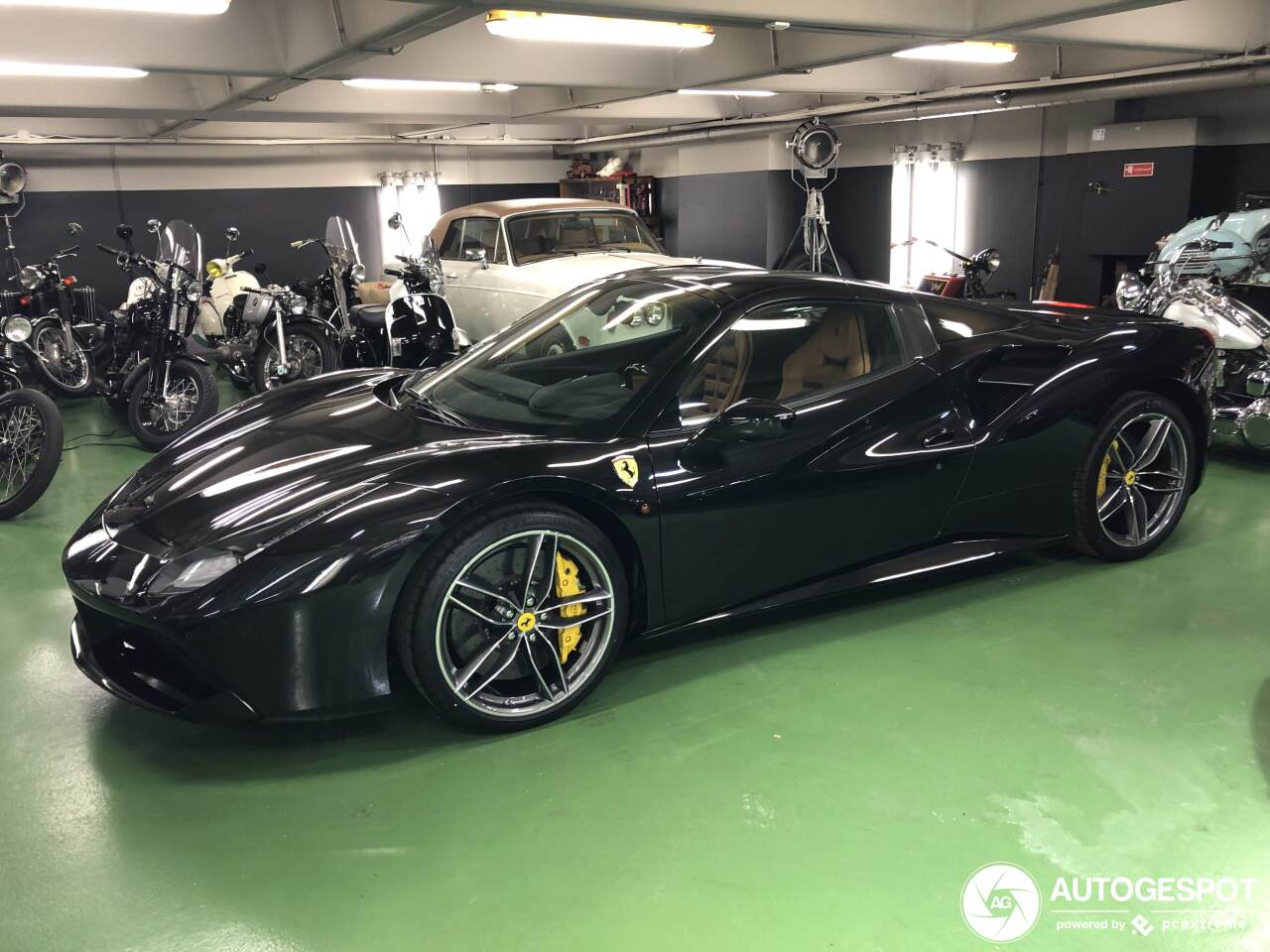 Ferrari 488 Spider